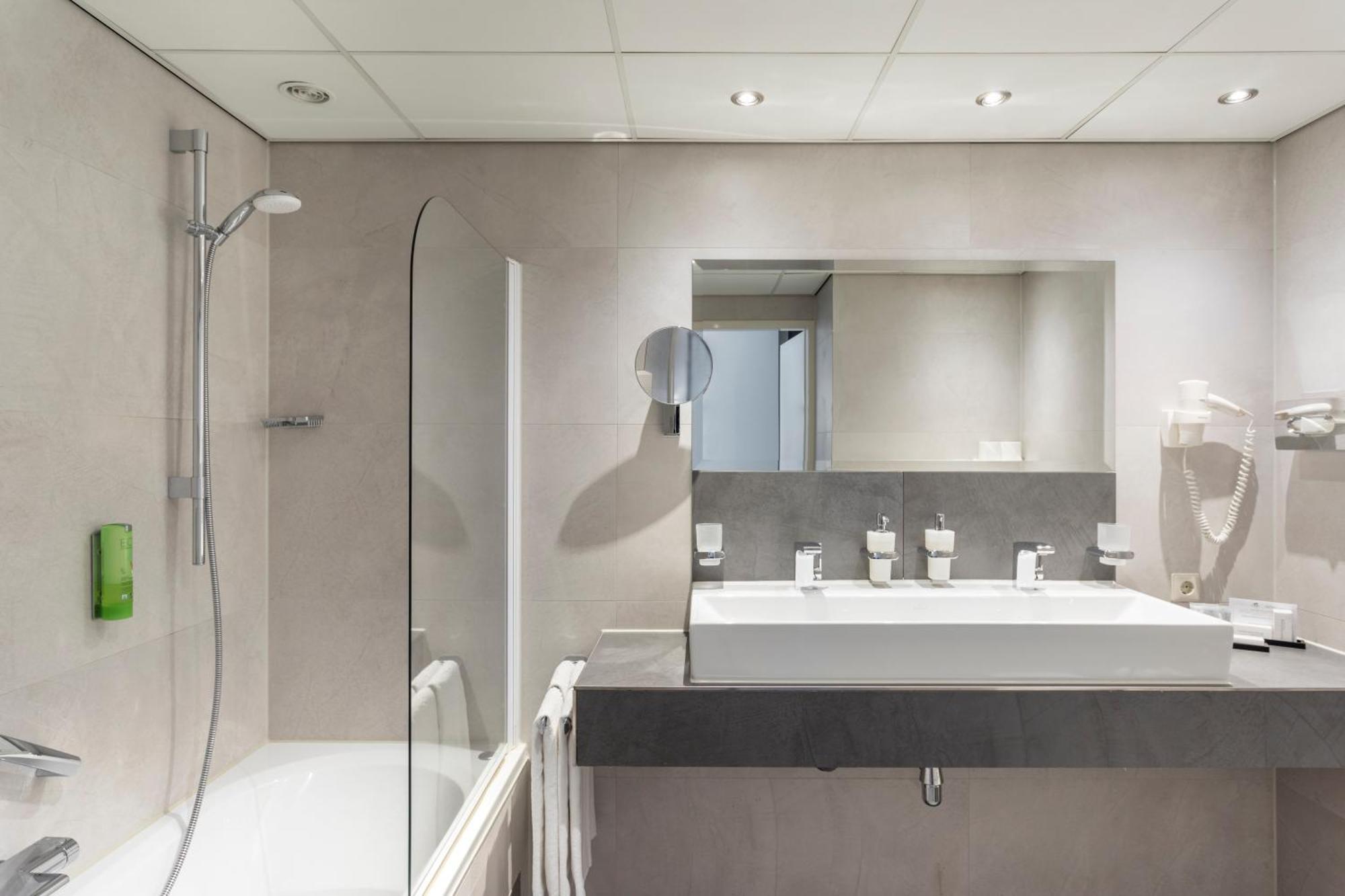 Junior Suite,1516381570:JPEG